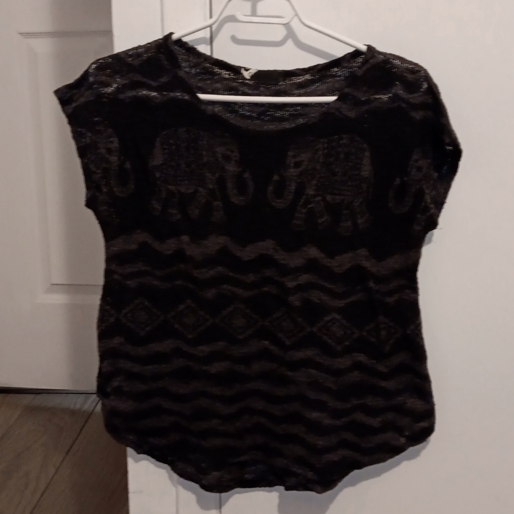 Black and grey light knit